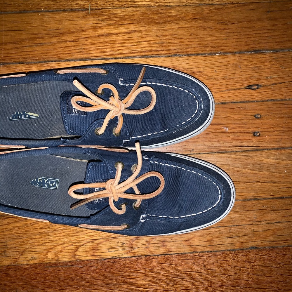 navy sperry boat shoes